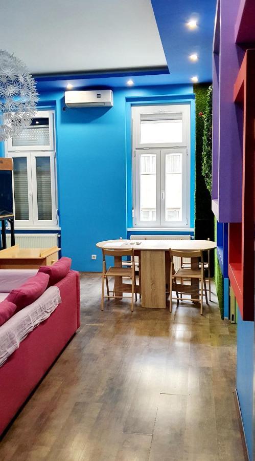 Westend Flat Budapeste Exterior foto